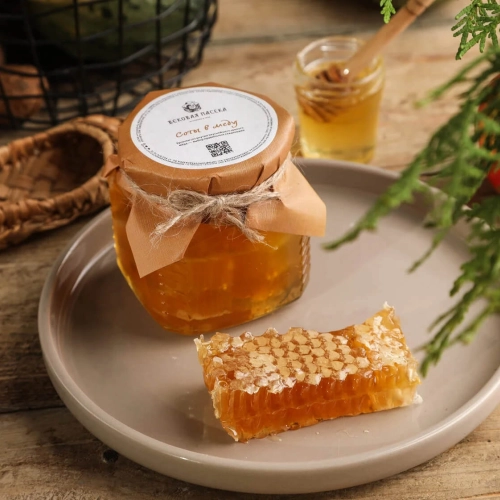 Мед в сотах Вековая пасека (В стеклянной банке)