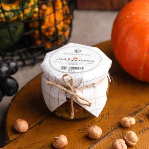 Мед цветочный с фундуком Вековая пасека