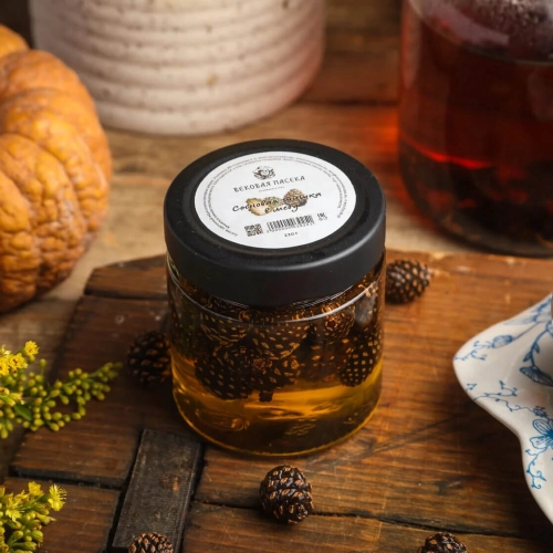 Мед цветочный с сосновыми шишками Вековая пасека