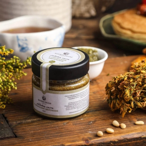 Медовая паста с протертым зверобоеем Вековая пасека