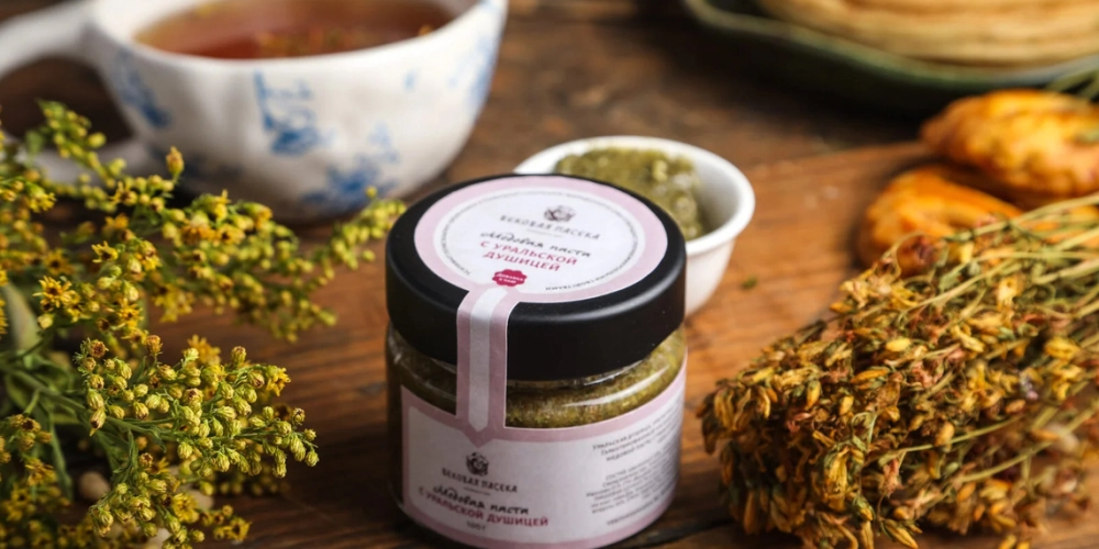 Медовая паста с травами